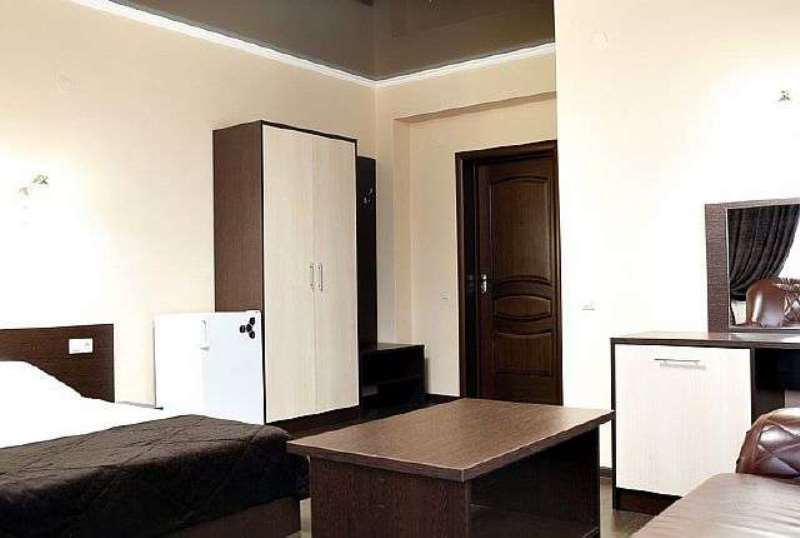 . Гостиница "Мир" - Нижнее Джемете. Нижнее Джемете