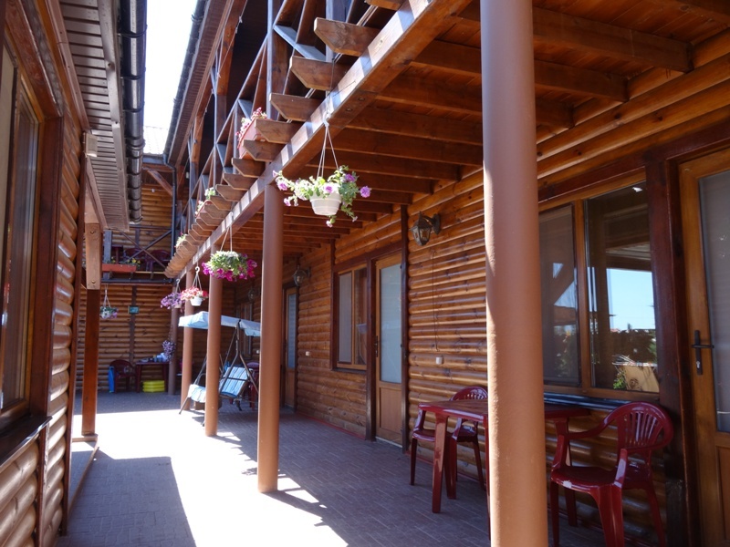 . Гостевой дом "Алиса" Саки. Саки