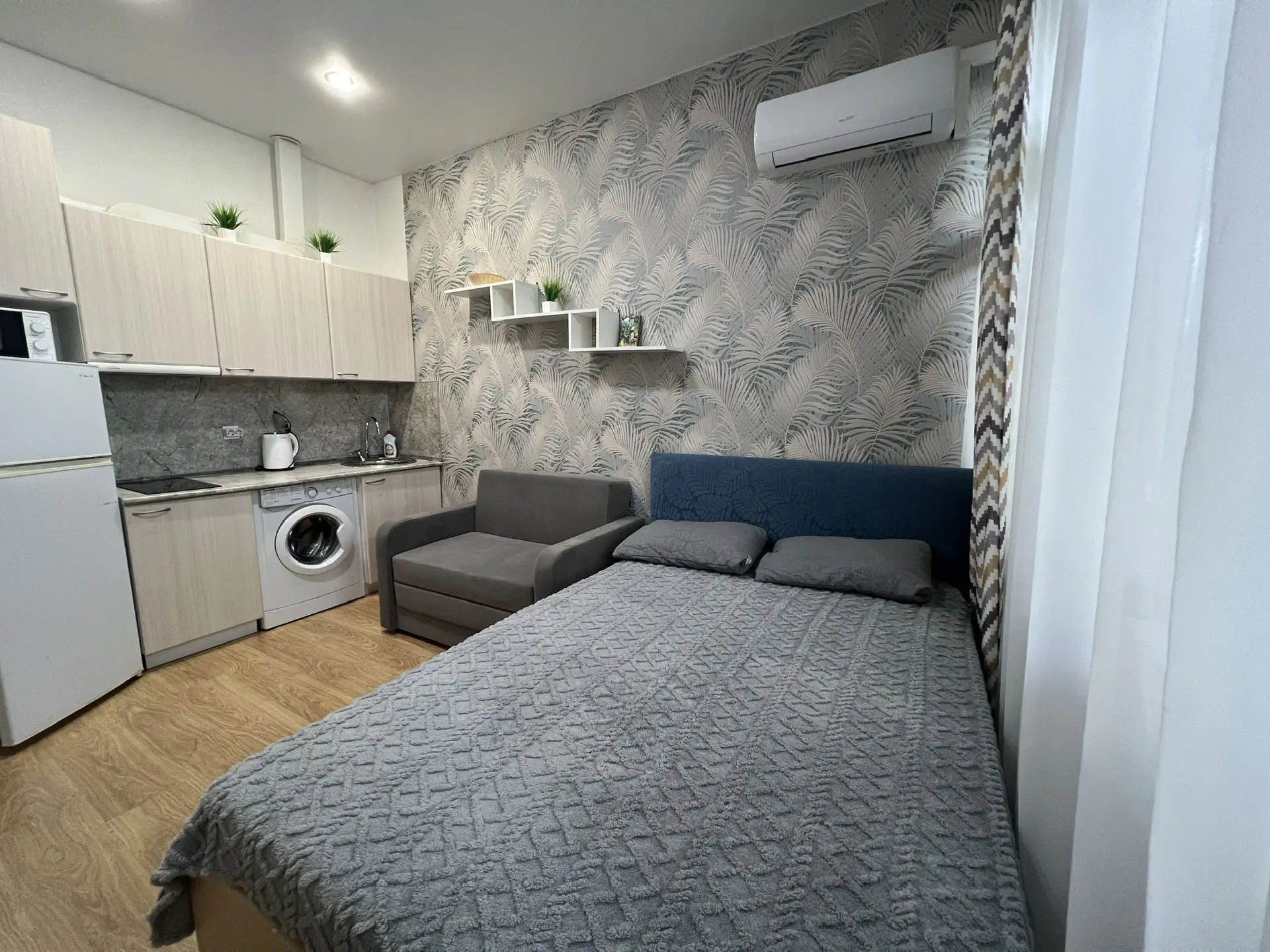 . Квартира в многоквартирном доме Апартамент с терасой на первой береговой. Дагомыс