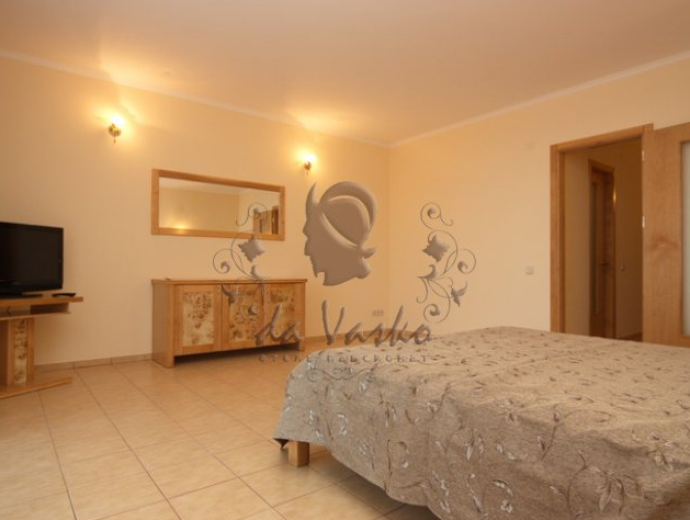 Стандарт улучшенный с двуспальной кроватью. Отель "Da Vasko". Семидворье