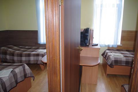 Четырехместный «Стандарт». Отель «Эйс». Евпатория