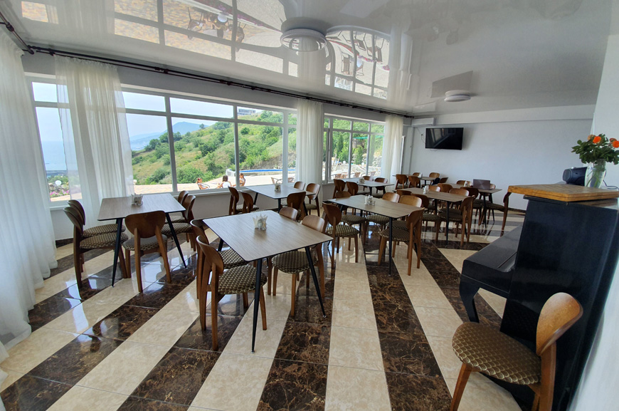 . Гостевой дом «Камилла Sunrise». Алушта