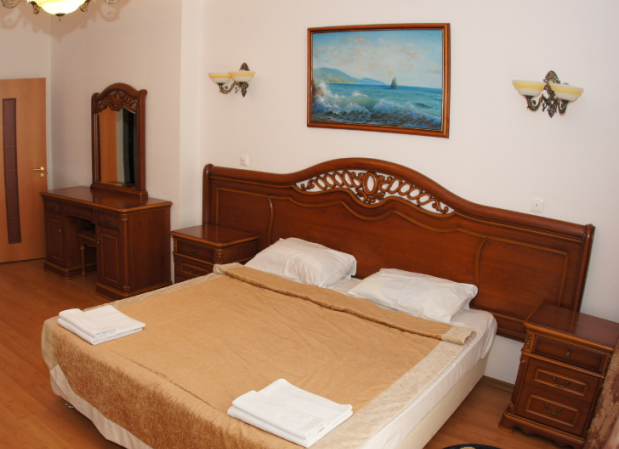 . Отель "Горный хрусталь". Красная Поляна