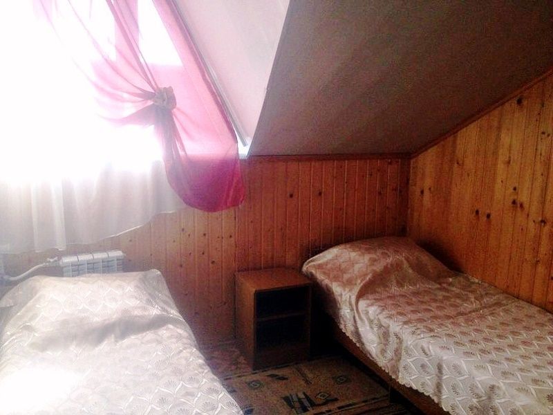 "Стандарт". Частный сектор "В гостях у Нины". Адлер
