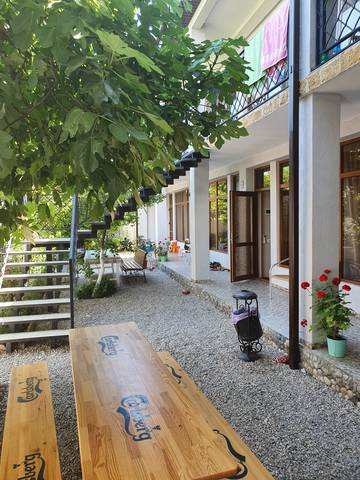 . Гостевой дом "Мека". Гудаута