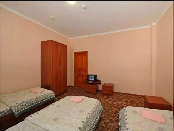 Эконом трехместный в блоке. Отель «Альпина». Эльбрус - гостиницы