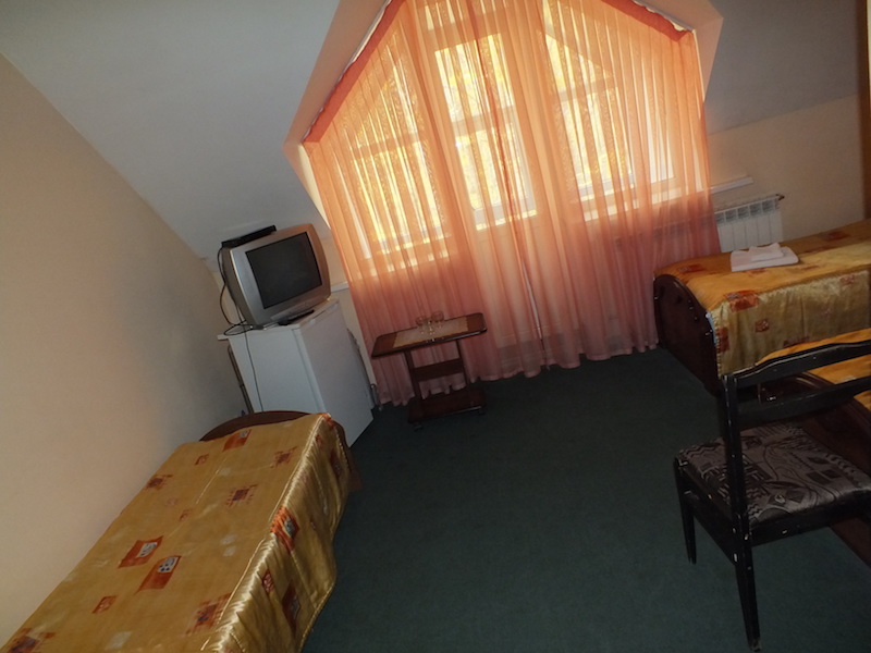 3-х местный «Стандарт». Отель «Фотон». Домбай-гостиницы 3-х местный «Стандарт». Отель «Фотон». Домбай-гостиницы