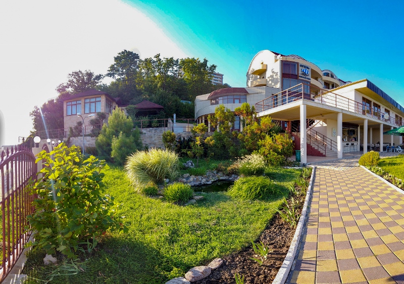 . Отель "Морской Клуб"!. Небуг