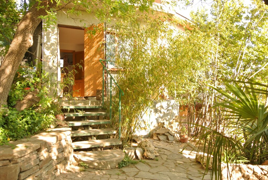 Коттедж. Гостевой дом ПОНИЗОВКА. Понизовка