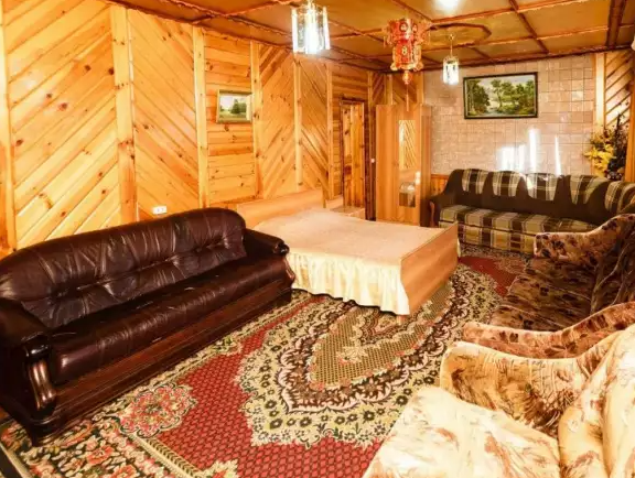 Студия. Гостиница «Стелла». Домбай-гостиницы