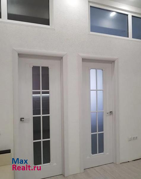 Квартира, 2-комнатная, Навагинская улица, 16. Квартира в многоквартирном доме в Центральном и Хостинском районе города Сочи.. Сочи