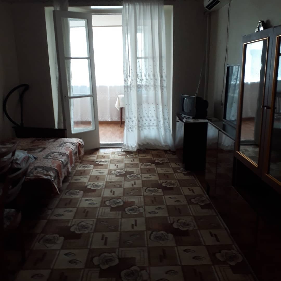 . Квартира в многоквартирном доме 2х комнатная квартира на Абазгаа. Гагра . Квартира в многоквартирном доме 2х комнатная квартира на Абазгаа. Гагра