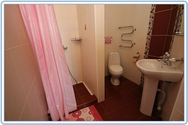 4-х местный номер. Отель у Моря Железнодорожная 35. Ейск