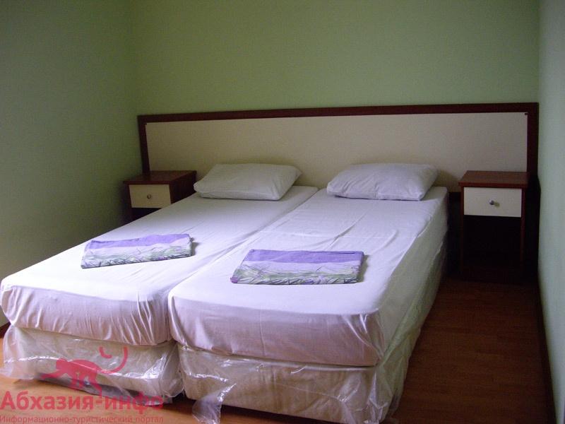 Полулюкс. Гостевой дом Венера. Гагра