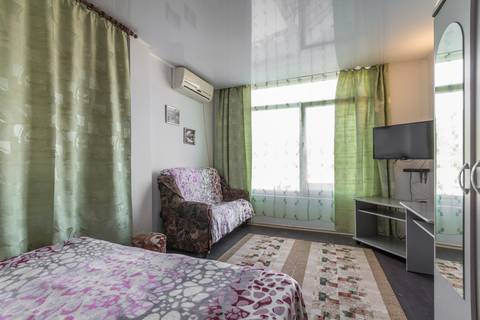 «Полулюкс» двухкомнатный. Частный сектор "Лидия". Небуг