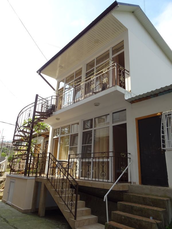 . Гостевой дом "Даутия". Новый Афон