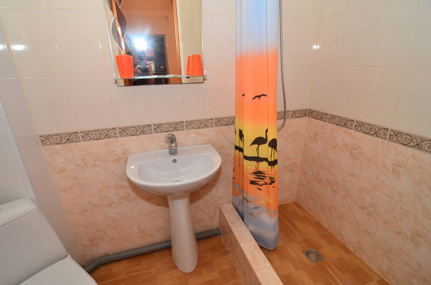 2-местный номер «Персиковый». Гостевой дом Гостевой дом «Радуга». Саки