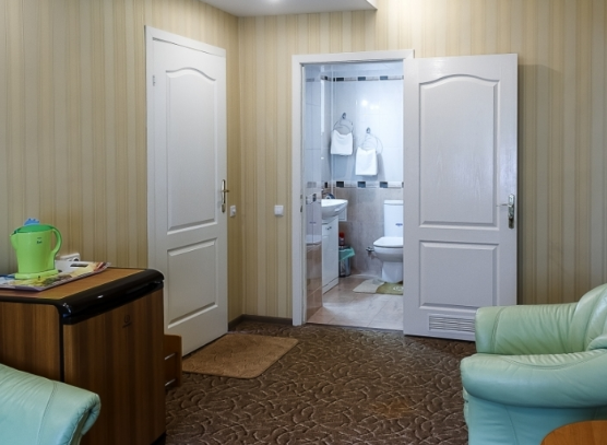 Люкс № 4 «Семейный». Гостиница «Аллигатор». Кореиз