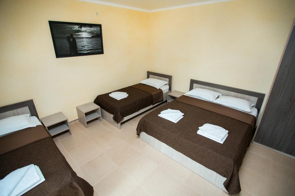 . Гостевой дом «Тефия». Анапа