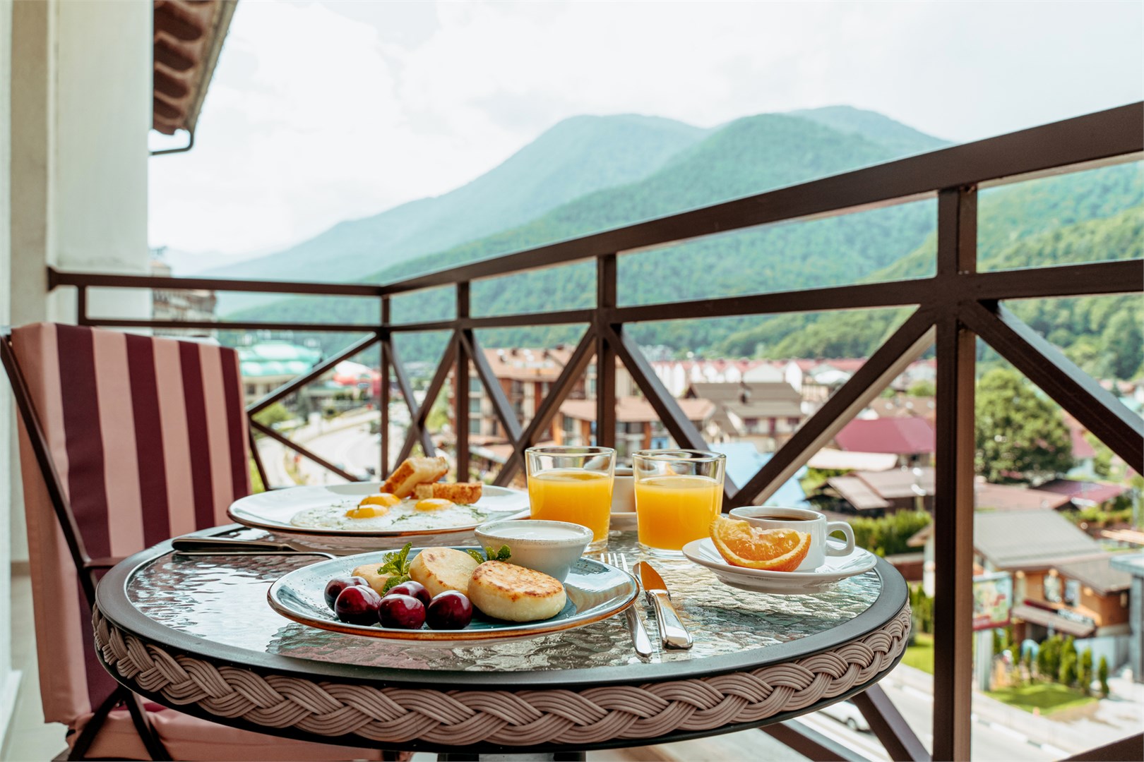 . Апарт-отель "Бонус". Красная Поляна