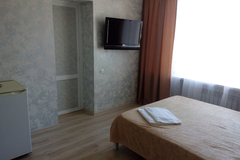 . Гостевой дом "Уютный дворик" на Толстого 42А. Геленджик