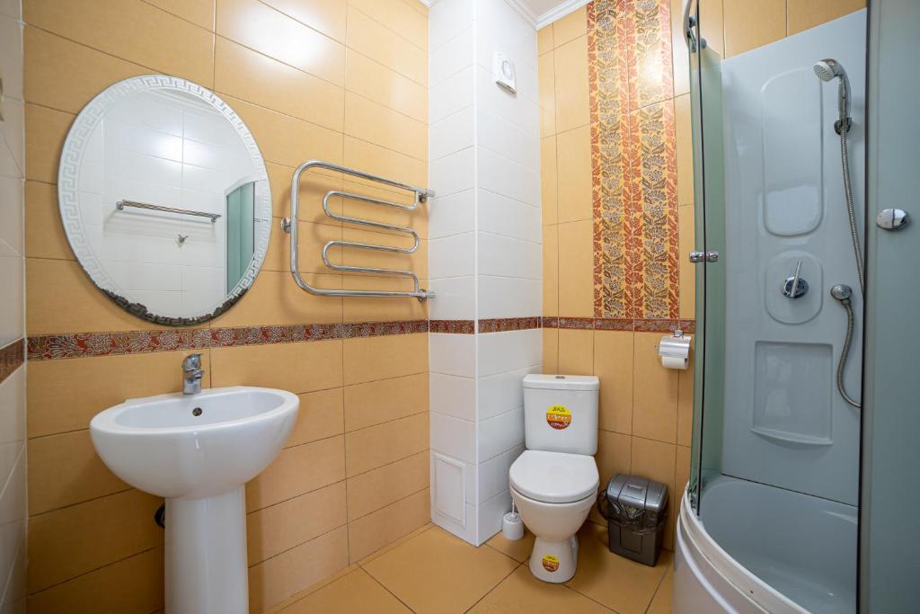 Люкс с 2 спальнями. Отель Атмосфера. Кабардинка