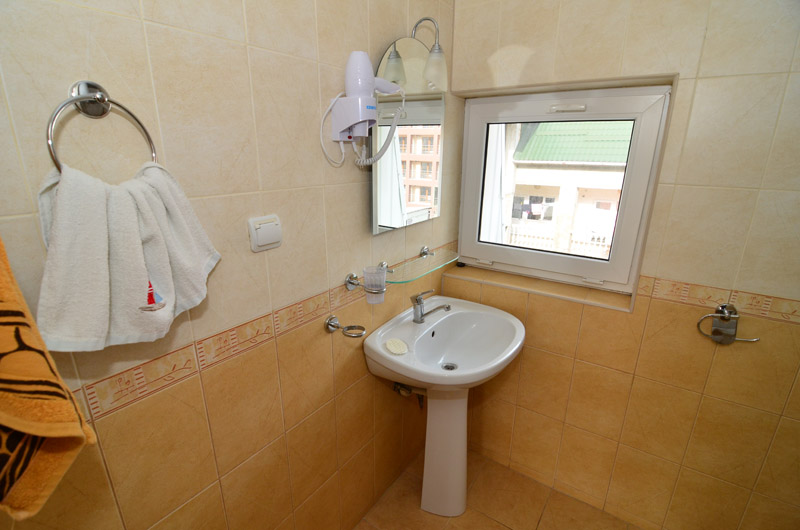 4-местный 1-комнатный номер. Гостевой дом "Альяна". Судак