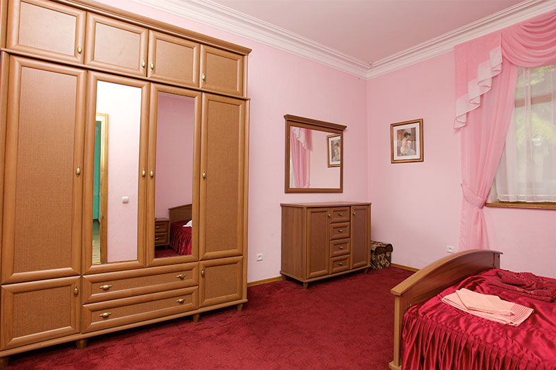 Полулюкс. Гостиница Ташир. Ялта