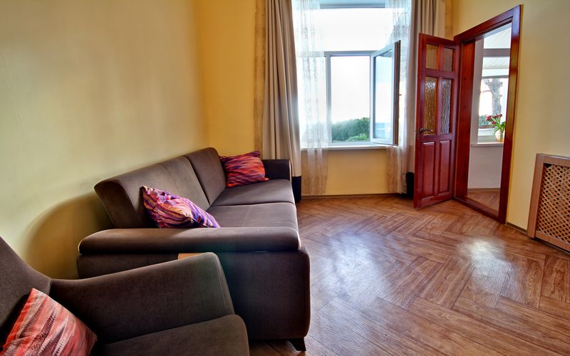 Люкс. Отель Золото Азарта. Ялта