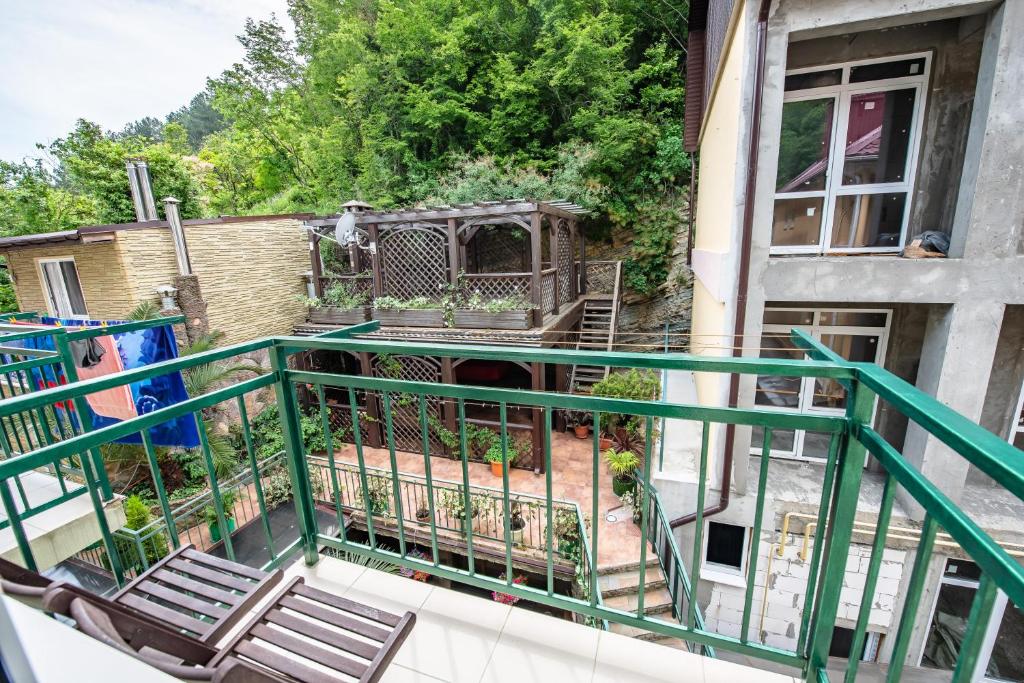 Трёхместный. Гостевой дом "Мария". Лазаревское Трёхместный. Гостевой дом "Мария". Лазаревское