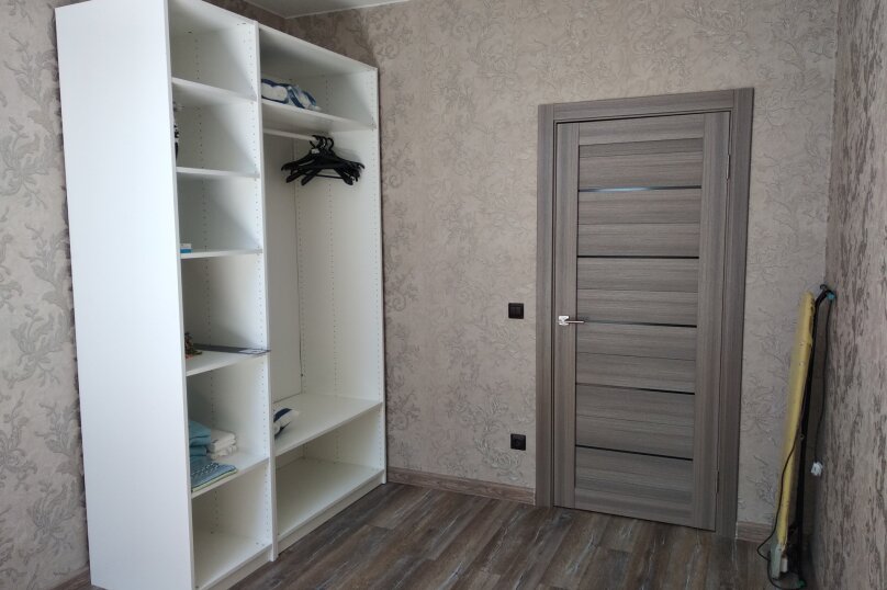 Апартаменты. Квартира в многоквартирном доме Апартаменты у моря. Геленджик