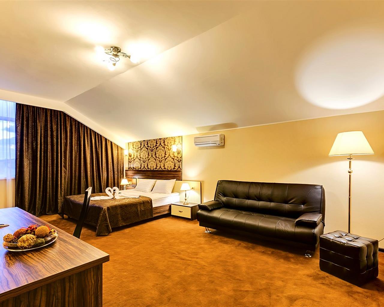 . Отель Сальвадор. Геленджик