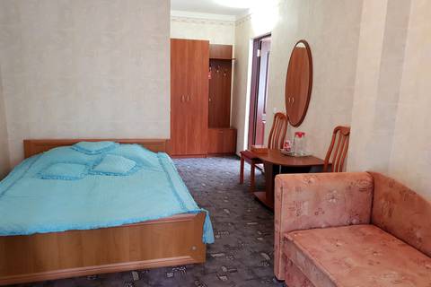 Номер «Полулюкс». Гостевой дом «Артур». Севастополь