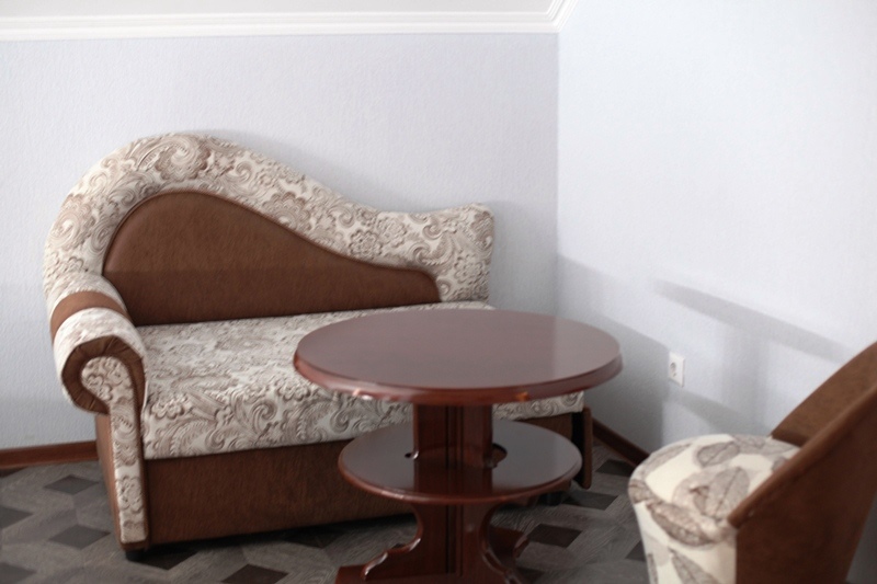 3х- местный. "Стрекоза". Сукко