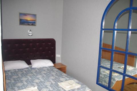 . Отель «Эйс». Евпатория