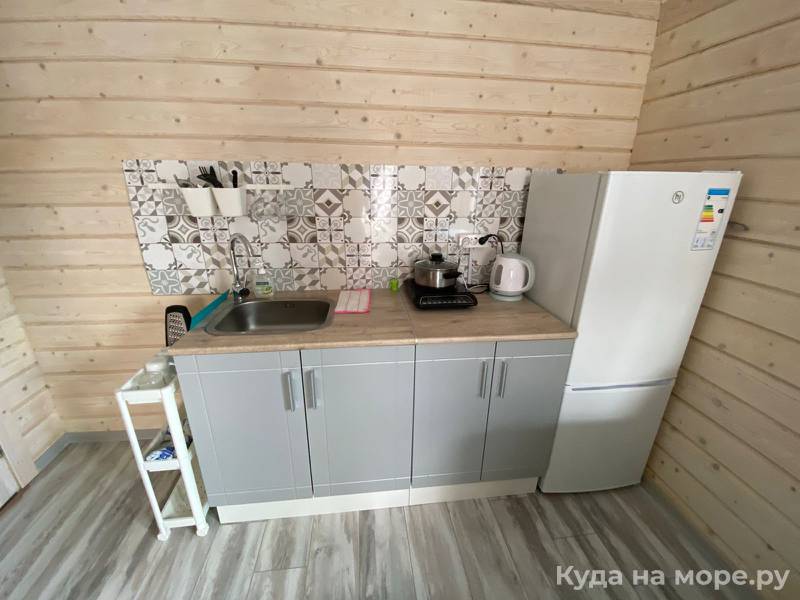  Номер двухкомнатный с кухней в доме . Гостевой дом Зелёная Дача. Нижнее Джемете