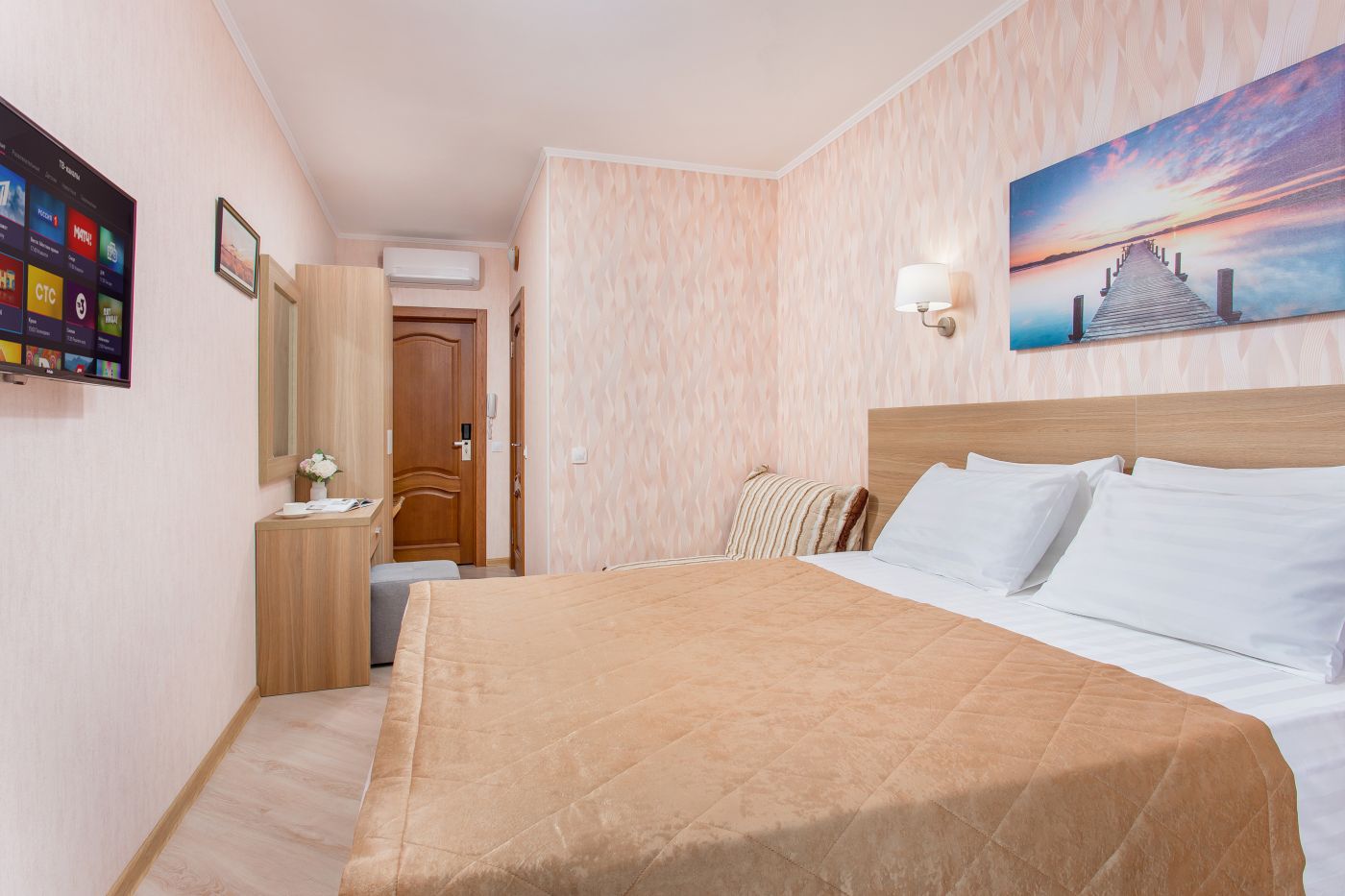 . Гостиница "Бэлль" . Анапа