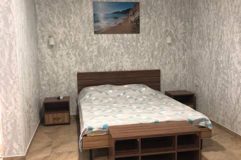 Номер 8 Люкс. Гостевой дом 《 Замок Рауля 》. Лермонтово