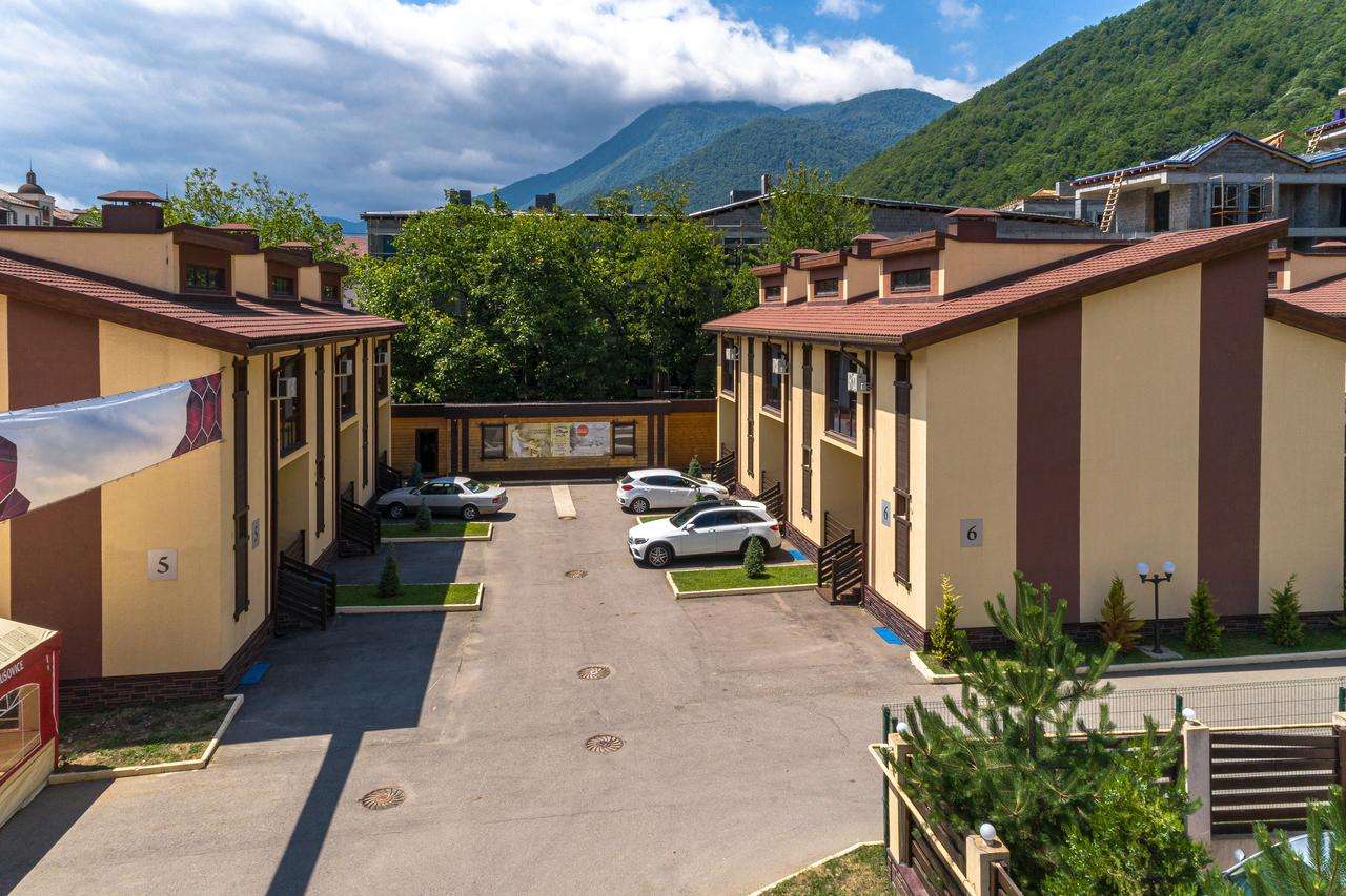 . Комплекс «Маунтин Виллас». Красная Поляна