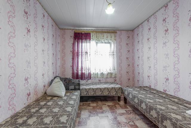 Номер «Эконом» 3-х местный. Частный сектор "У Капитана". Вардане