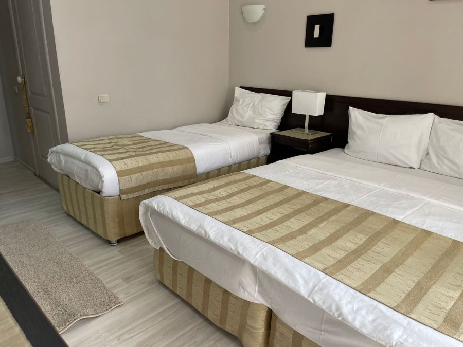 «Полулюкс» 1-но комнатный без балкона. Отель "Ибра". Лазаревское