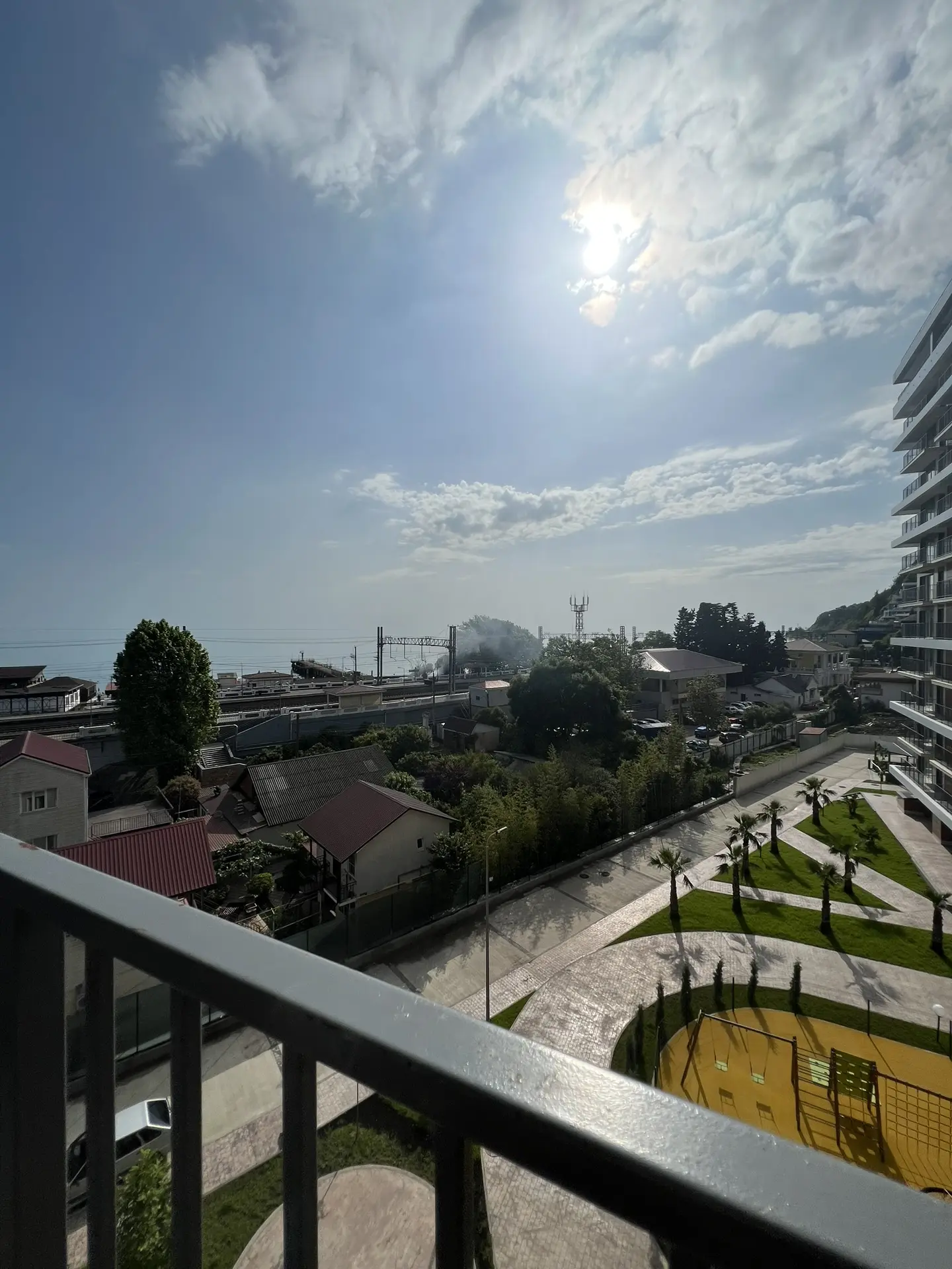 . Квартира в многоквартирном доме Уюрный апартамент на первой береговой. Дагомыс