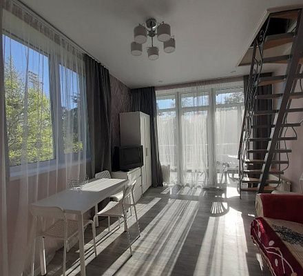 . Частный сектор " В парке ". Севастополь