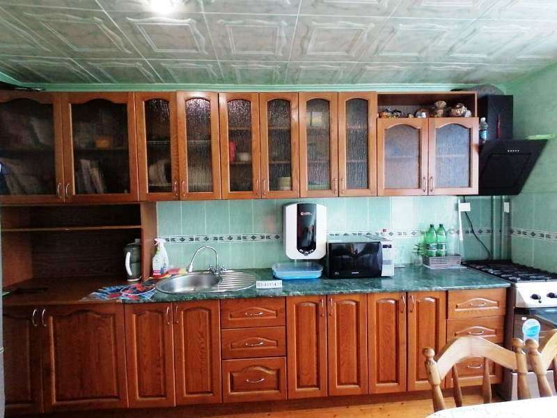 . Квартира в многоквартирном доме 3 комнатная Центральная 3. Небуг