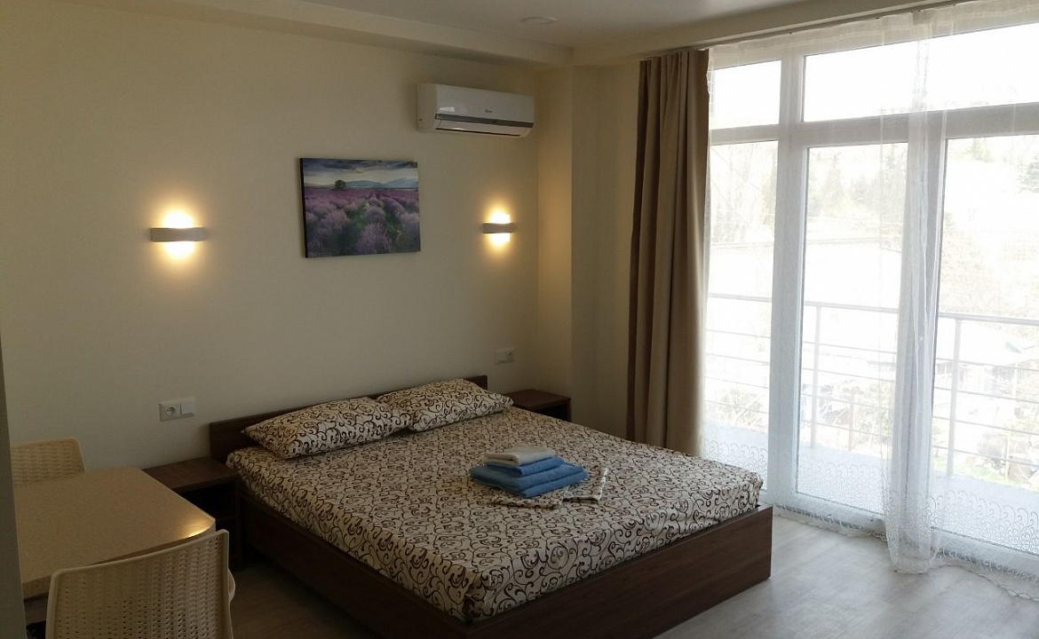 . Отель Апартаменты "Дуэт". Алушта