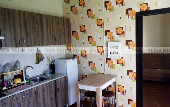 4-х местный комфорт. Частный сектор Жилье с удобствами "У Юлии". Ейск