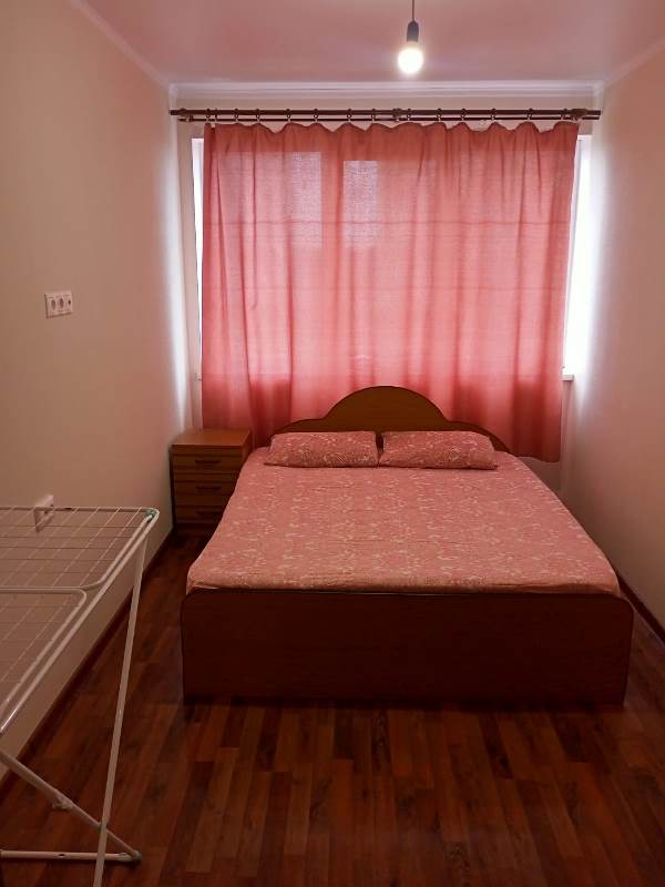 . Квартира в многоквартирном доме Агрба 24 кв 18. Пицунда . Квартира в многоквартирном доме Агрба 24 кв 18. Пицунда