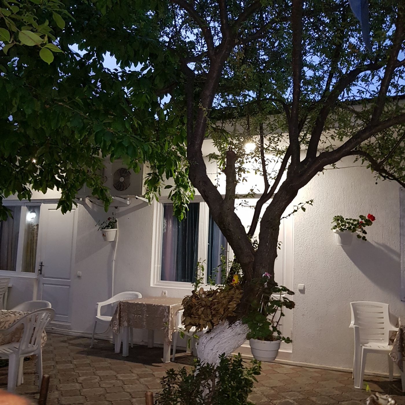 . Гостиница "Водолейчик". Алушта