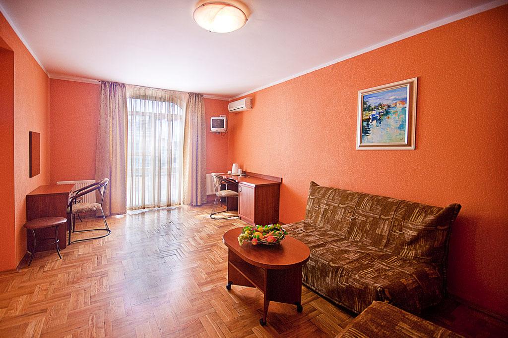 . Гостиница "Диамант" . Анапа