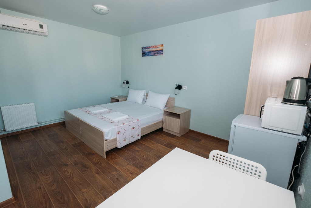 . Гостевой дом ЭдиРоз . Анапа